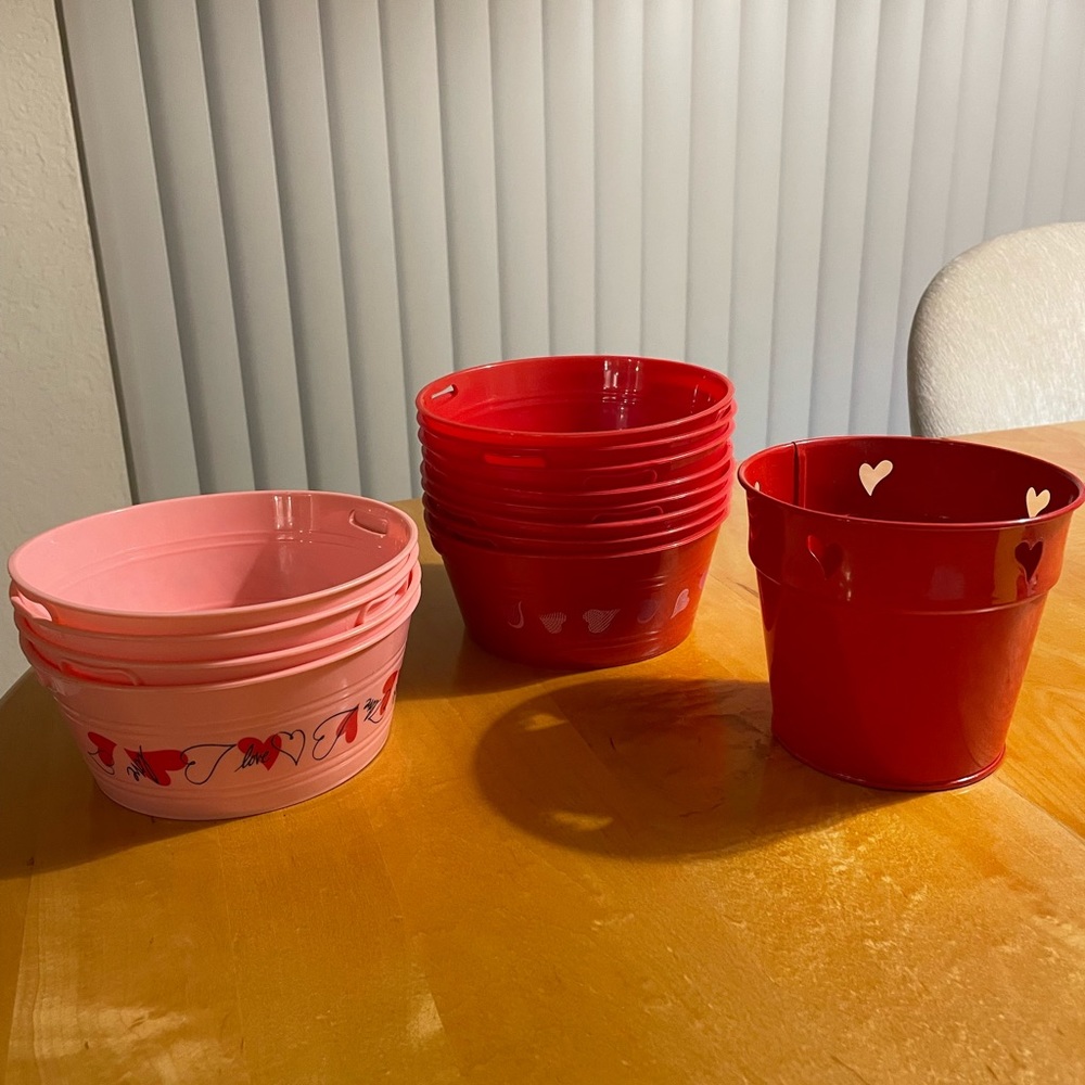 Valentine’s Day Birthday Party Decorative Favor Candy Tubs Tin Metal Pail hearts